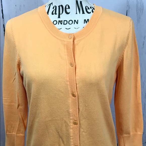 Talbots Sweaters - Talbots Petites Size 8 3/4 Sleeve Cardigan! Talbots Sweaters - Talbots Petites Size 8 3/4 Sleeve Cardigan!